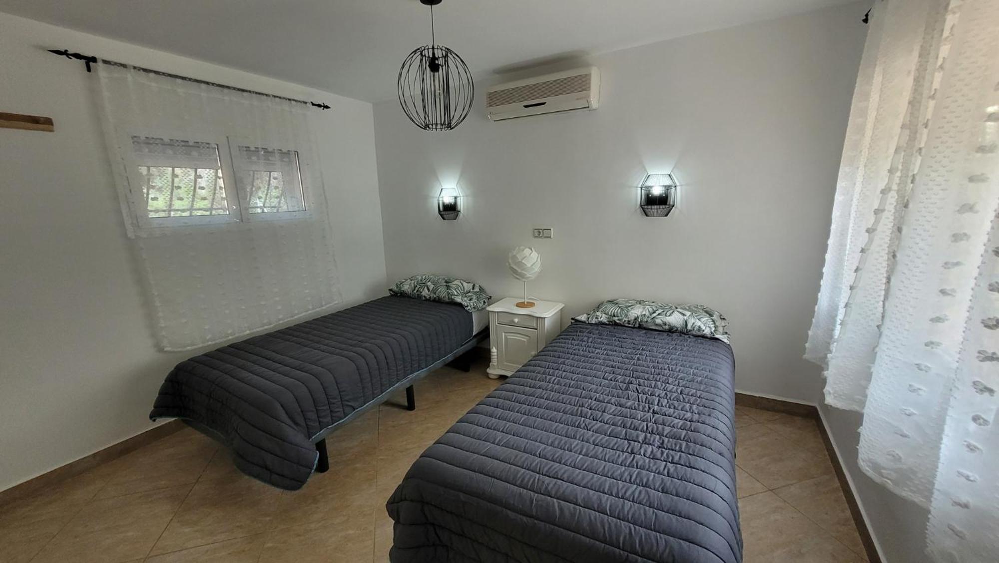 Casa Caledonia - Appartement Dans Villa Avec Jardin Arbore Et Piscine A 500 M De La Mer 贝尼萨 外观 照片