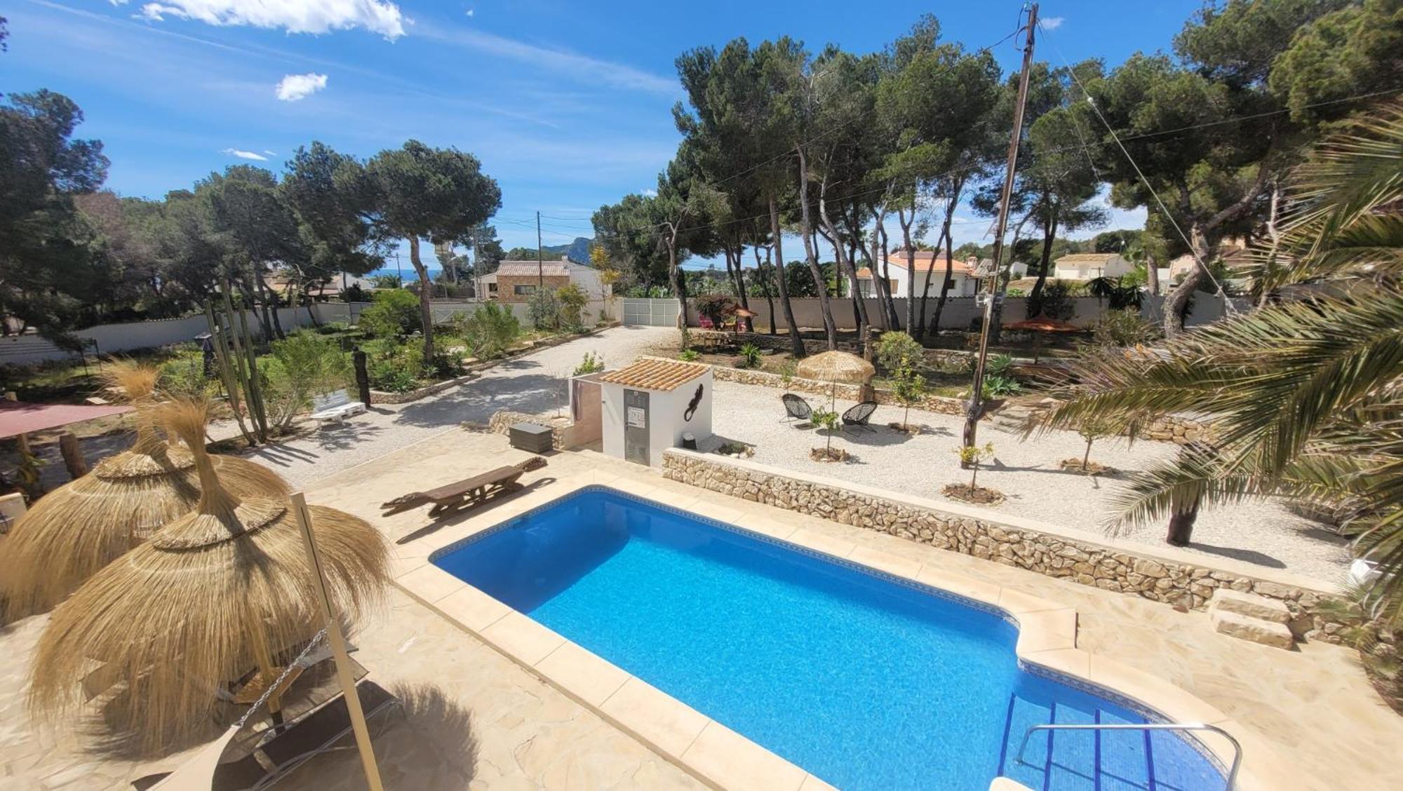 Casa Caledonia - Appartement Dans Villa Avec Jardin Arbore Et Piscine A 500 M De La Mer 贝尼萨 外观 照片