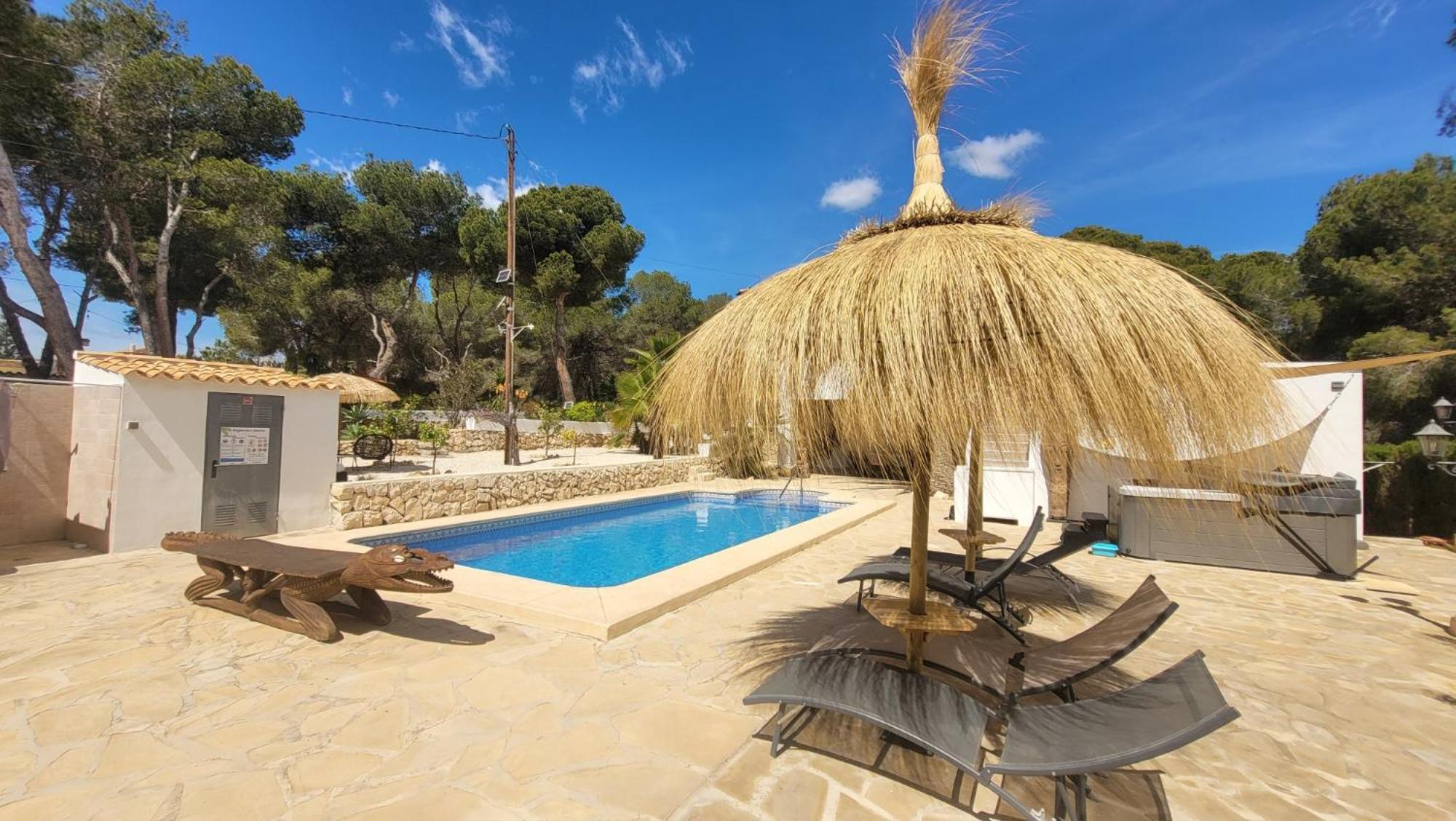 Casa Caledonia - Appartement Dans Villa Avec Jardin Arbore Et Piscine A 500 M De La Mer 贝尼萨 外观 照片